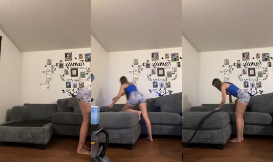 freakklovee's Live Session — Sep 22, 2026, 10:33 PM