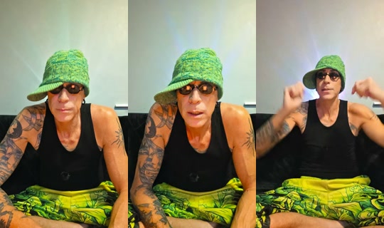 freakskinny's Live Session — Oct 20, 2026, 11:25 PM