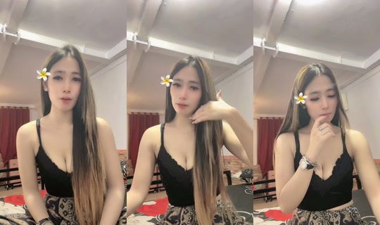 girll.mayhere's Live Session — Aug 24, 2026, 11:00 AM