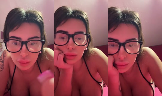 giusytanya_'s Live Session — Oct 28, 2026, 7:45 PM