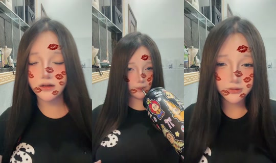 glinh.cindy's Live Session — Jul 31, 2026, 3:49 PM