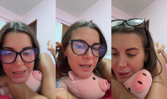 greta_g25's Live Session — Oct 6, 2026, 2:39 AM