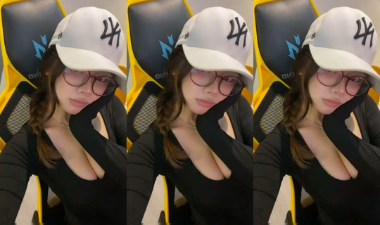 hacheedayy's Live Session — Sep 22, 2026, 4:04 PM
