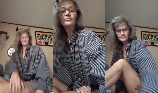 hardlysweet's Live Session — Aug 29, 2026, 12:51 PM