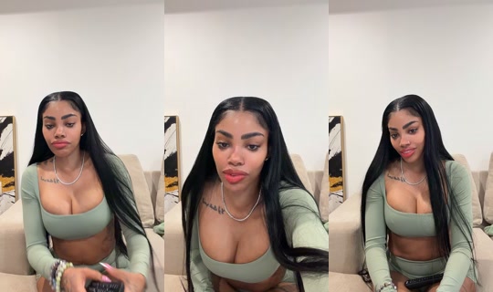 heyrebeccaaaa's Live Session — Aug 1, 2026, 12:07 AM
