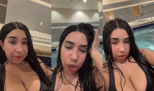 hollysworldbackup's Live Session — Aug 15, 2026, 12:02 AM