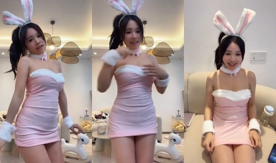 honey07939's Live Session — Aug 14, 2026, 9:22 AM