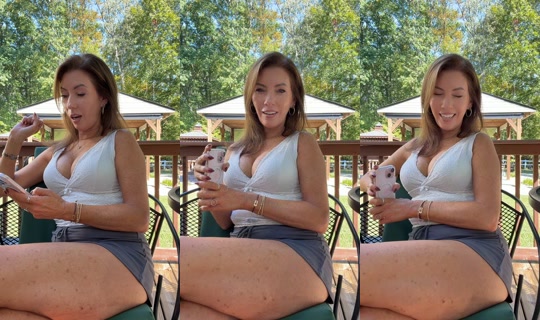 hotgrandmaofficial's Live Session — Oct 14, 2026, 3:58 PM