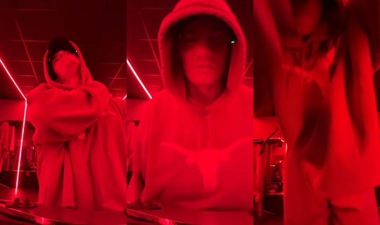 iambarkk's Live Session — Sep 4, 2026, 11:06 PM