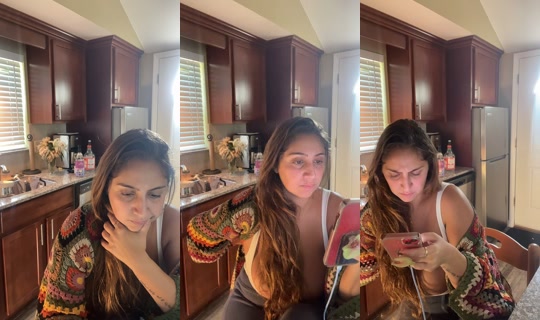 iamfarah888's Live Session — Sep 8, 2026, 10:49 PM