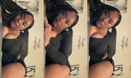 iamwhitneynicole's Live Session — Jul 9, 2026, 6:51 AM