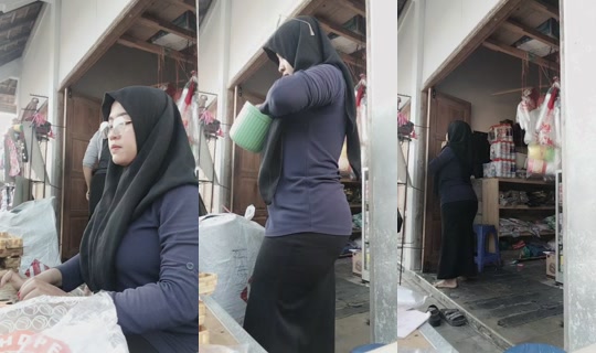 indah_wahyuni15's Live Session — Oct 4, 2026, 11:36 PM