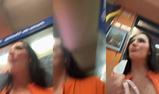 ines.love37's Live Session — Aug 1, 2026, 8:05 PM