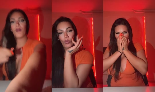 ines.love37's Live Session — Aug 2, 2026, 1:07 AM