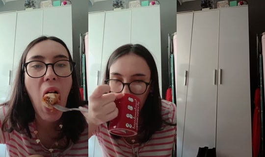 inmelodyy0's Live Session — Oct 11, 2026, 12:28 PM