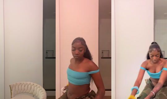 itgirltoria's Live Session — Aug 3, 2026, 11:06 PM