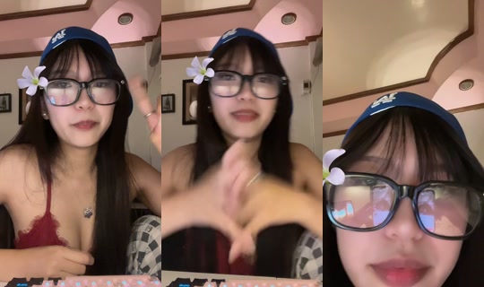its_urfavchinita's Live Session — Aug 4, 2026, 3:40 PM
