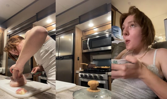 its_your.girl_darcy's Live Session — Aug 3, 2026, 2:55 AM
