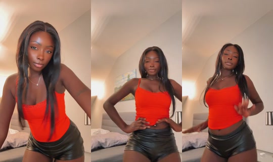 itsyourgirlshakira1's Live Session — Oct 17, 2026, 7:27 PM