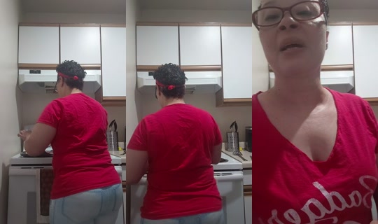 ivette567889's Live Session — Aug 15, 2026, 1:23 PM