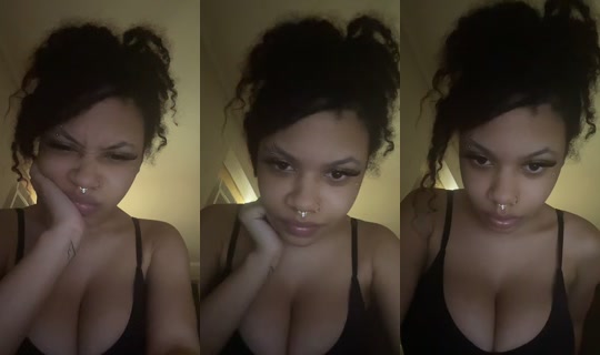 ixoxolanae's Live Session — Aug 29, 2026, 7:56 PM