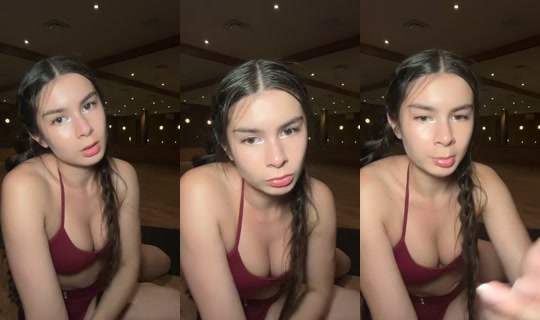 izabella_sperling's Live Session — Sep 1, 2026, 5:54 AM