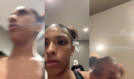 janayaaberry's Live Session — Oct 16, 2026, 10:09 PM