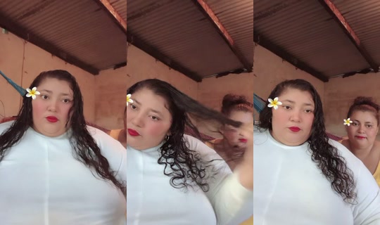 jasmin.la.gordita's Live Session — Aug 21, 2026, 12:14 PM