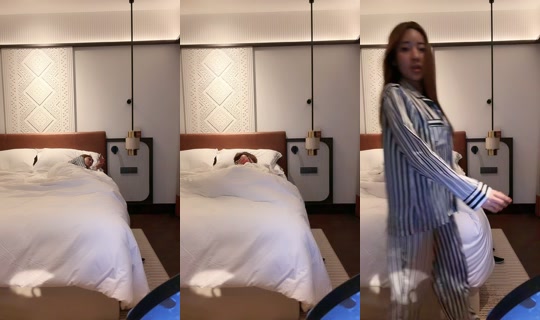 jennychicly's Live Session — Sep 12, 2026, 4:29 PM