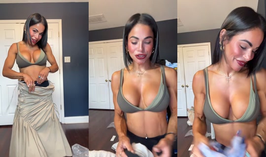 jessicastraface25's Live Session — Aug 17, 2026, 8:09 PM