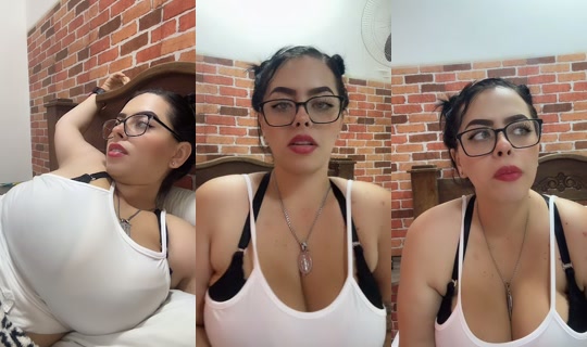 julii_37.0's Live Session — Sep 23, 2026, 8:55 PM
