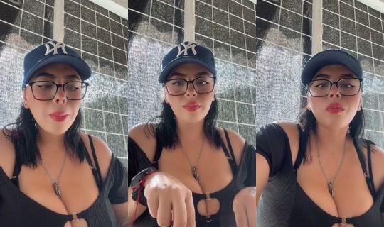 julii_37.0's Live Session — Sep 24, 2026, 8:17 PM