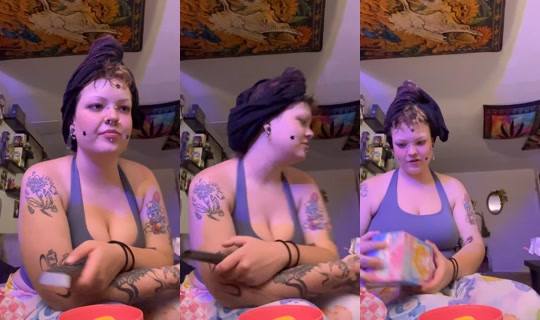justclowningarounding's Live Session — Jul 24, 2026, 4:49 AM