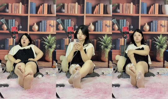 kathysitter85433's Live Session — Oct 14, 2026, 5:01 AM