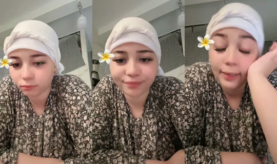 kenza_elmalouani_'s Live Session — Aug 12, 2026, 10:42 AM