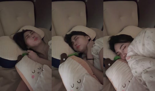 kiki070918's Live Session — Sep 21, 2026, 9:59 PM