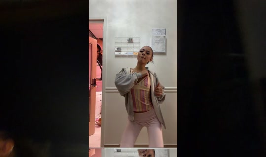 kiyahalfonzii's Live Session — Sep 7, 2026, 12:20 AM