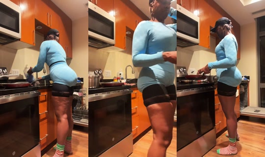 knox_mommy's Live Session — Oct 6, 2026, 11:14 PM