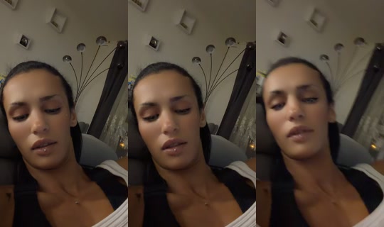 laboxeuse2026's Live Session — Oct 3, 2026, 9:34 PM