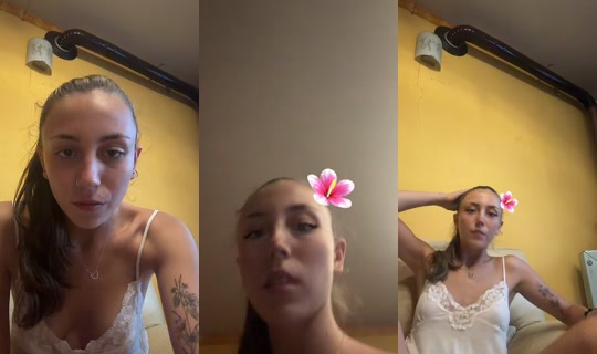 ladelne_'s Live Session — Aug 5, 2026, 6:52 PM