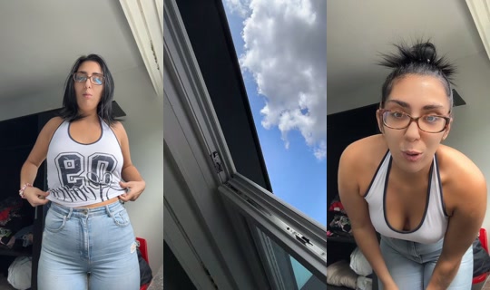lafolleefollee05's Live Session — Aug 23, 2026, 12:58 PM