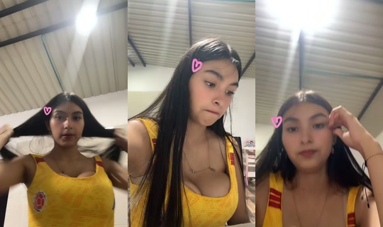 lamujerdel_lunares's Live Session — Sep 24, 2026, 11:00 PM