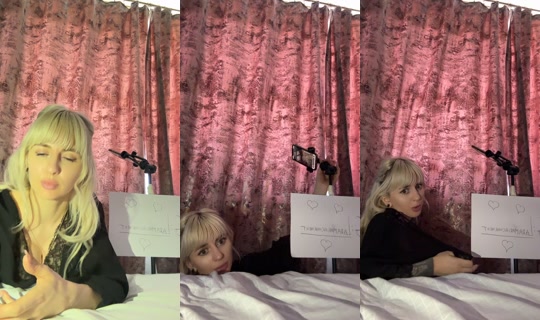laracharmont's Live Session — Aug 9, 2026, 2:23 PM