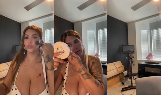 latinagirlfriend's Live Session — Jul 25, 2026, 6:39 PM