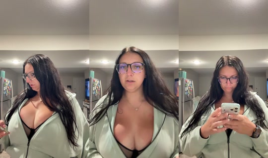 leelee4370's Live Session — Jul 24, 2026, 1:48 AM