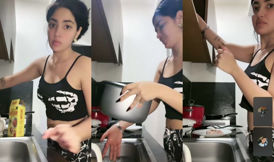 lia_style_07's Live Session — Aug 15, 2026, 6:30 AM