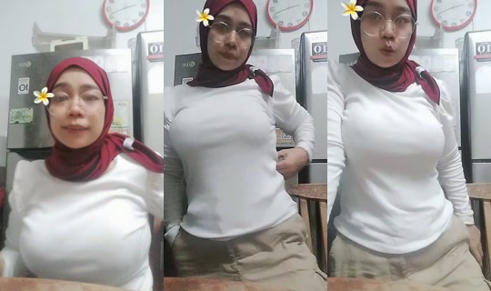 liaeliya2's Live Session — Oct 26, 2026, 9:16 PM