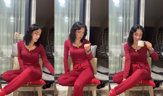 lilyy7728292's Live Session — Oct 15, 2026, 5:04 PM