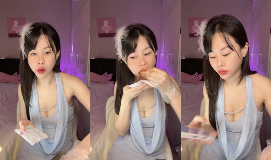 lina112i's Live Session — Sep 16, 2026, 6:22 AM