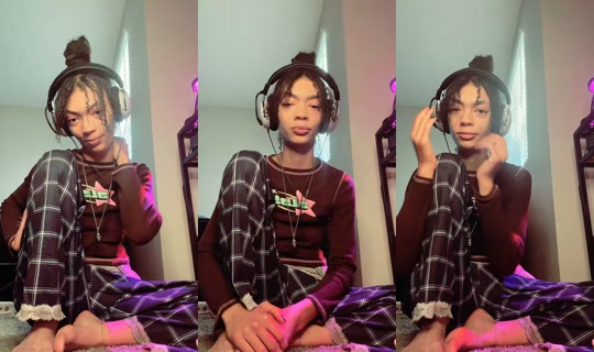 localfootgirl's Live Session — Oct 4, 2026, 2:04 PM